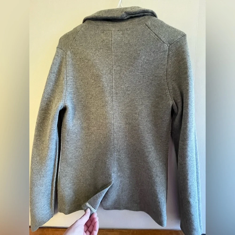 Banana Republic Women's Knit Wool Sweater Blazer, Button Pockets Small - Picture 2 of 12